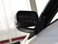 2013款 1.8L 自动 尊贵型