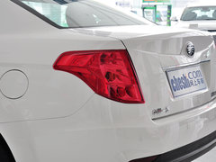 2013款 1.8L 自动 尊贵型