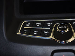 2013款 1.8L 自动 尊贵型