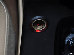 2013款 1.8L 自动 尊贵型