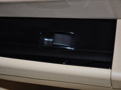 2013款 1.8L 自动 尊贵型
