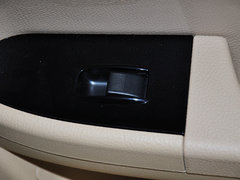 2013款 1.8L 自动 尊贵型