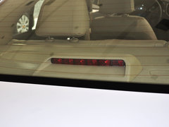 2013款 1.8L 自动 尊贵型