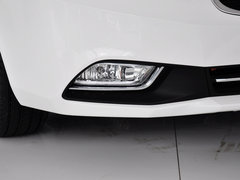 2013款 1.8L 自动 尊贵型