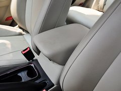2013款 1.8L 自动 尊贵型