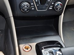 2013款 1.8L 自动 尊贵型