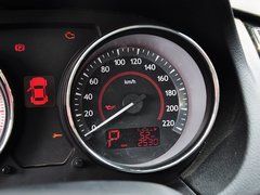 2013款 1.8L 自动 尊贵型