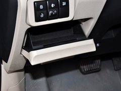 2013款 1.8L 自动 尊贵型
