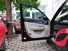 2013款 1.8L 自动 尊贵型