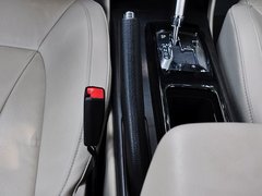 2013款 1.8L 自动 尊贵型