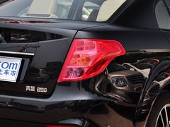 2013款 1.8L 自动 尊贵型