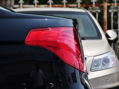 2013款 1.8L 自动 尊贵型