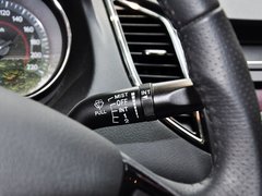 2013款 1.8L 自动 尊贵型