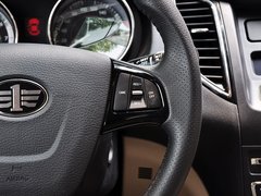 2013款 1.8L 自动 尊贵型