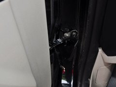 2013款 1.8L 自动 尊贵型