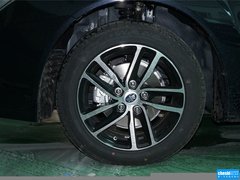 2013款 1.8L 自动 尊贵型