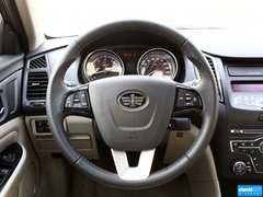 2013款 1.8L 自动 尊贵型