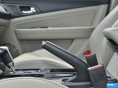 2013款 1.8L 自动 尊贵型