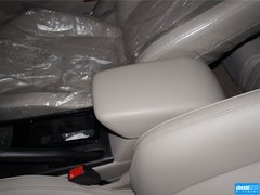 2013款 1.8L 自动 尊贵型