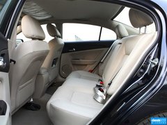 2013款 1.8L 自动 尊贵型