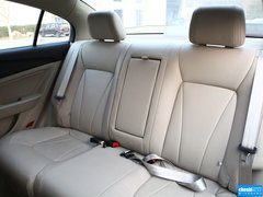2013款 1.8L 自动 尊贵型