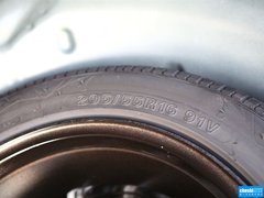 2013款 1.8L 自动 尊贵型