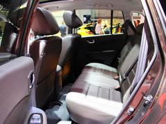2015款 2.0L 两驱标准版