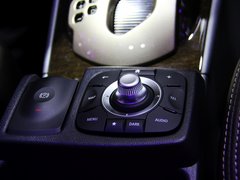 2015款 2.0L 两驱标准版