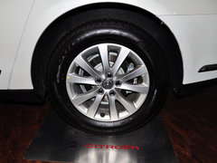 2013款 2.0L 自动 悦享版