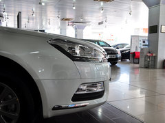 2013款 2.0L 自动 悦享版