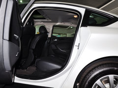 2013款 2.0L 自动 悦享版