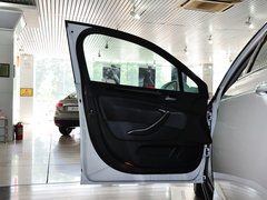 2013款 2.0L 自动 悦享版