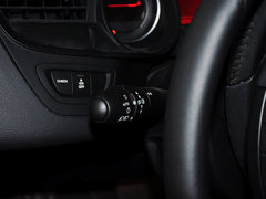 2013款 2.0L 自动 悦享版