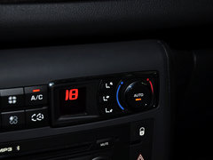 2013款 2.0L 自动 悦享版
