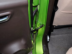 2013款 1.0L 手动 舒适型