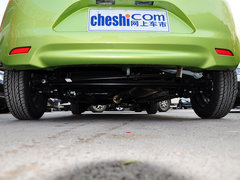 2013款 1.0L 手动 舒适型