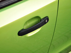 2013款 1.0L 手动 舒适型