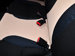 2013款 1.0L 手动 舒适型