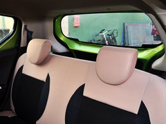 2013款 1.0L 手动 舒适型