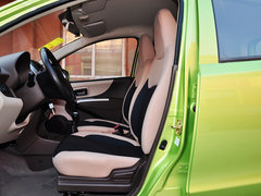 2013款 1.0L 手动 舒适型