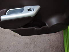 2013款 1.0L 手动 舒适型