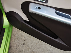 2013款 1.0L 手动 舒适型