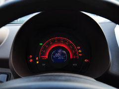 2013款 1.0L 手动 舒适型