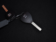 2013款 1.0L 手动 舒适型