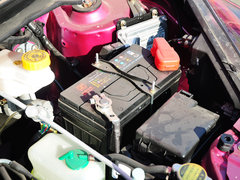 2013款 1.0L 手动 精英型