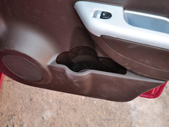 2013款 1.0L 手动 精英型