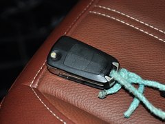 2013款 2.4L 自动 两驱豪华版 5座