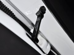 2013款 2.4L 自动 两驱豪华版 5座