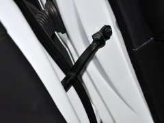2013款 2.4L 自动 两驱豪华版 5座