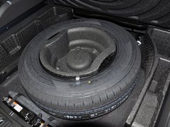 2013款 2.4L 自动 两驱豪华版 5座